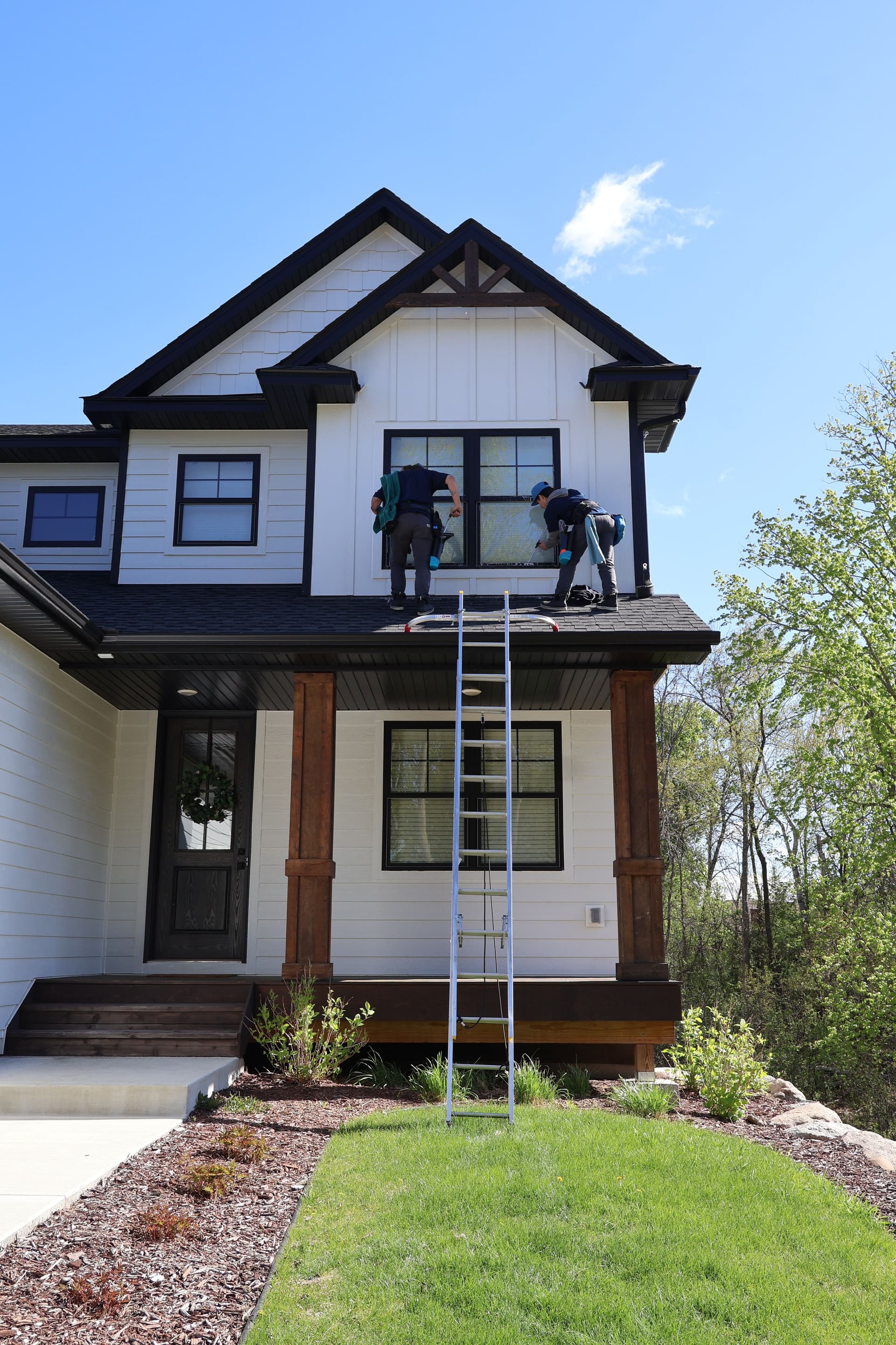 Two-Man Crew Window Cleaning Gets the Job Done Right image